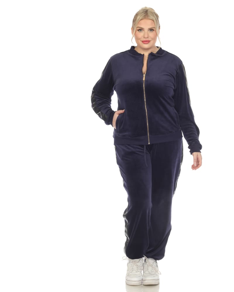 Front of a model wearing a size 3X Plus Size 2-Piece Velour with Faux Leather Stripe in Navy by White Mark. | dia_product_style_image_id:320052